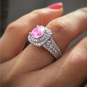 Pink Princess cut Stunning Diamond ring sz 7